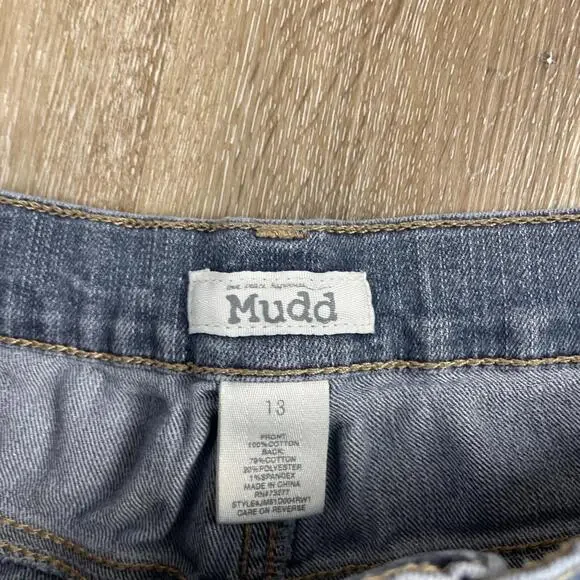 Mudd High Rise Raw Hem Daisy Duke Jean Shorts Women’s 13 Distressed Vintage Cut - Picture 7 of 16